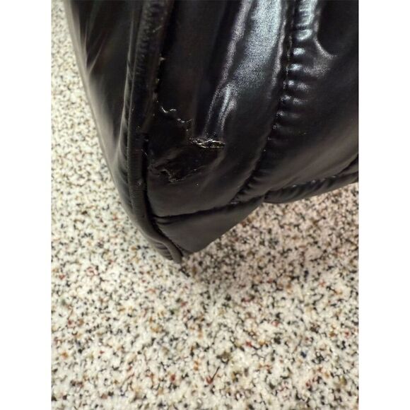 Steve Madden Black Metallic Puffer Weekender Duffel Bag Unisex Travel - Picture 10 of 12